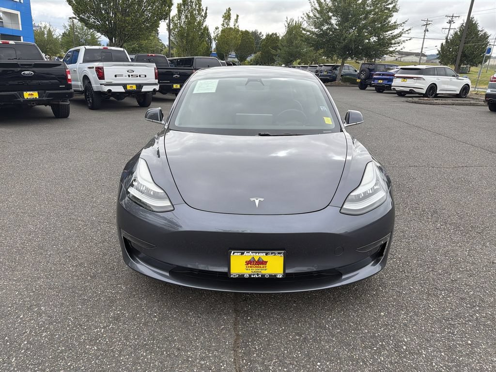 Used 2019 Tesla Model 3 Standard Range Plus RWD image 4