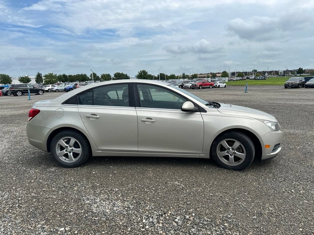 Used 2014 Chevrolet Cruze LT FWD image 11