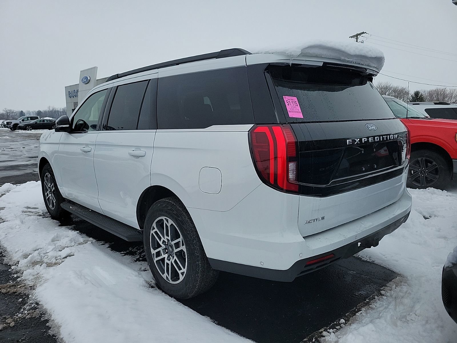 Used 2025 Ford Expedition Active image 5