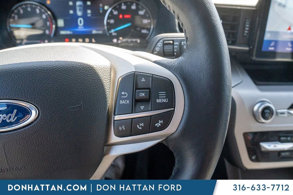 Used 2023 Ford Explorer XLT w/ Equipment Group 202A AWD/4WD image 13
