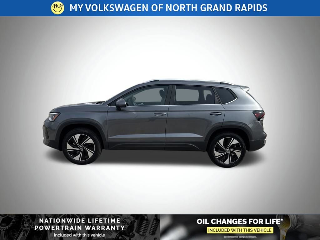 New 2026 Volkswagen Taos SE AWD/4WD image 4