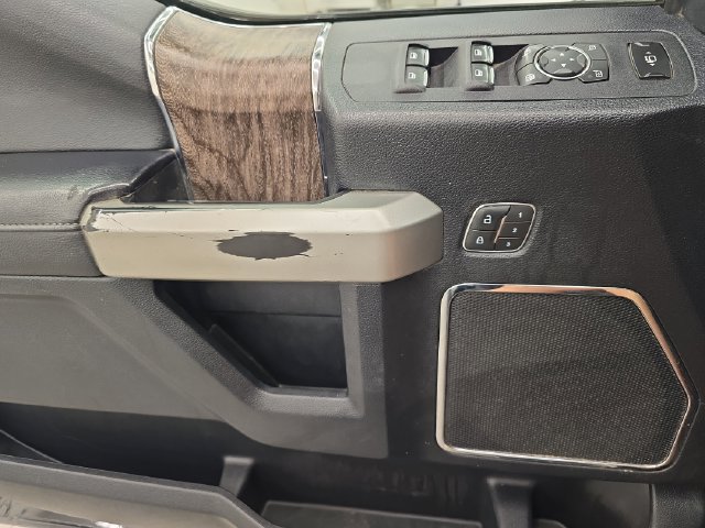 Used 2019 Ford F350 Lariat AWD/4WD image 36