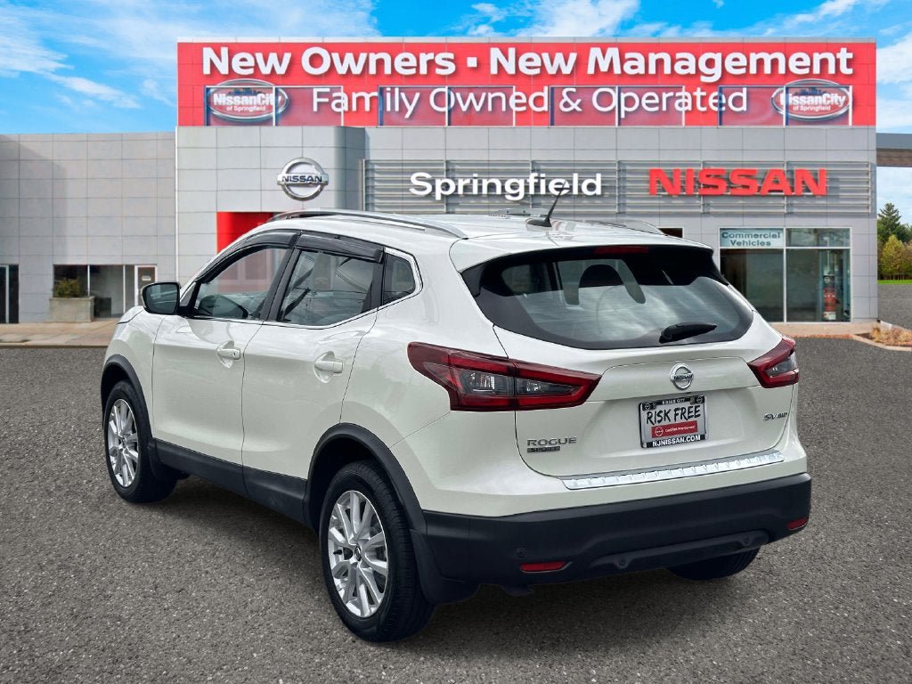 Used 2020 Nissan Rogue Sport SV AWD/4WD image 4