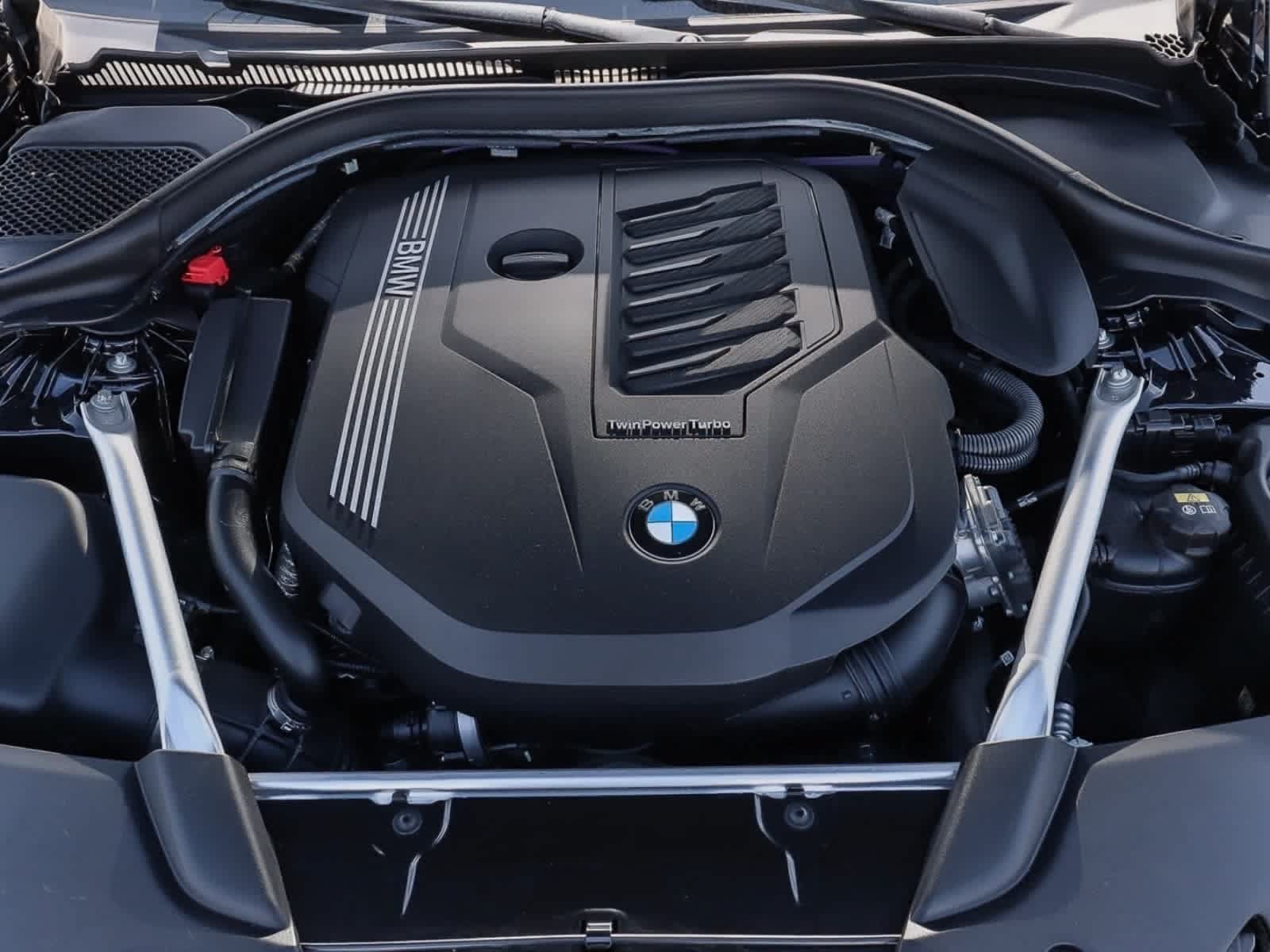 Used 2021 BMW 540i w/ Executive Package RWD image 38