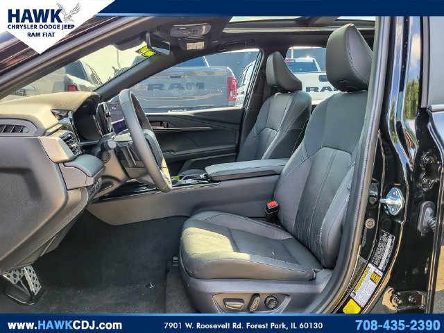 Used 2026 Toyota Camry XSE w/ Premium Plus Package FWD image 8