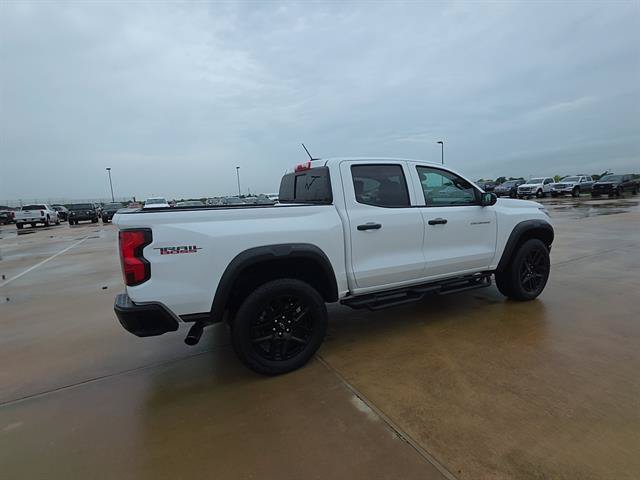 Used 2024 Chevrolet Colorado Trail Boss w/ Advanced Trailering Package AWD/4WD image 7