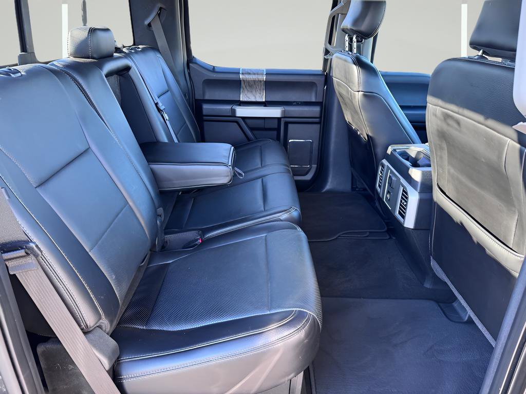 Used 2017 Ford F350 Lariat image 32