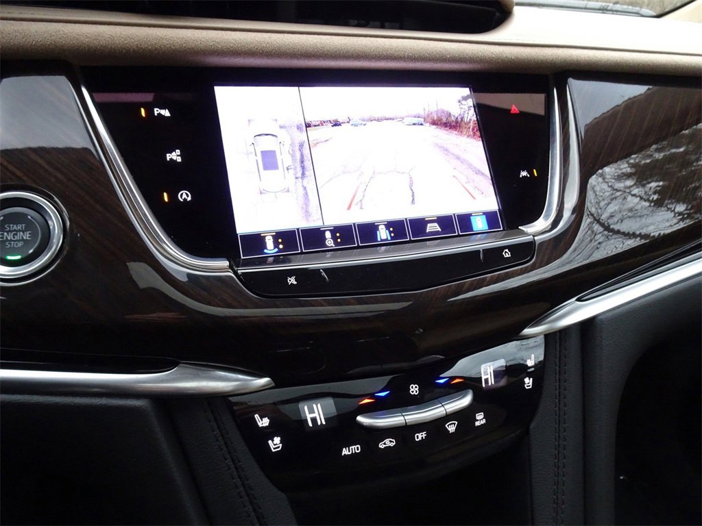 Certified 2025 Cadillac XT6 Premium Luxury w/ Platinum Package image 21