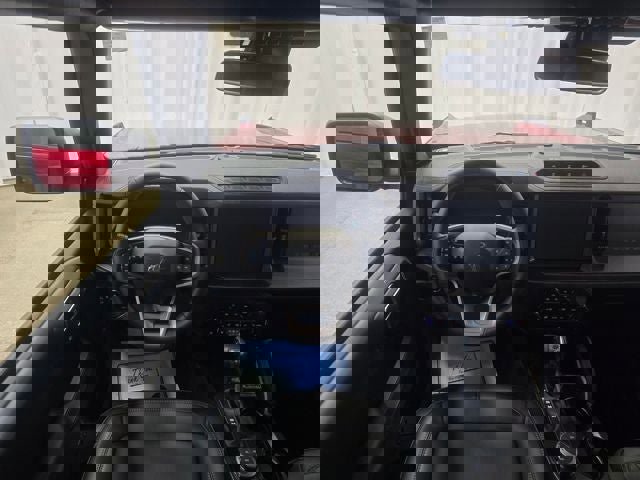 New 2025 Ford Bronco Badlands image 4