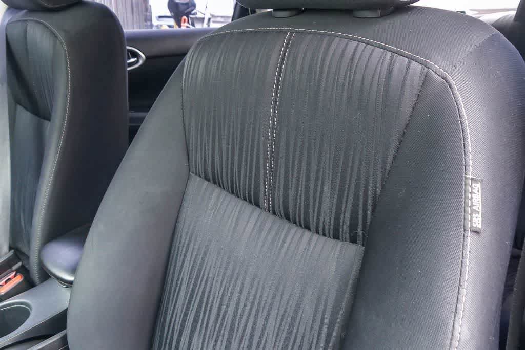 Used 2016 Nissan Sentra SV FWD image 20
