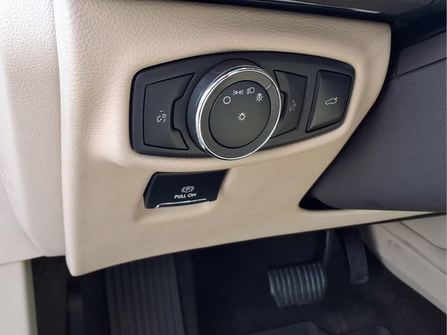 Used 2020 Lincoln MKZ Reserve w/ Monochromatic Package FWD image 23