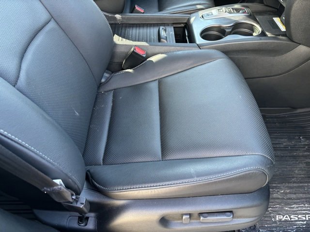 Used 2023 Honda Passport EX-L image 24