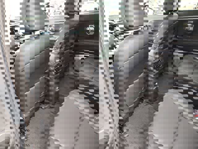 New 2026 Hyundai Ioniq 9 Limited image 16