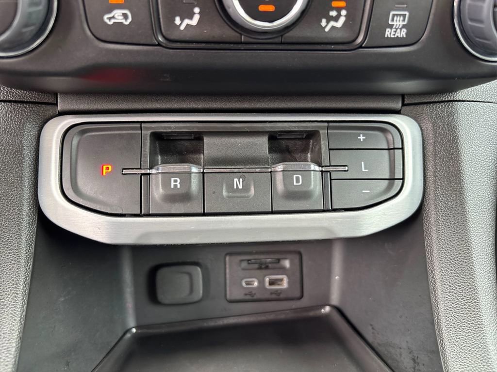 Used 2023 GMC Acadia SLT image 39