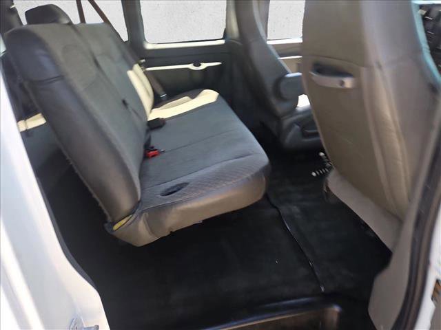 Used 2018 Chevrolet Express 2500 LT w/ LT Preferred Equipment Group RWD image 26