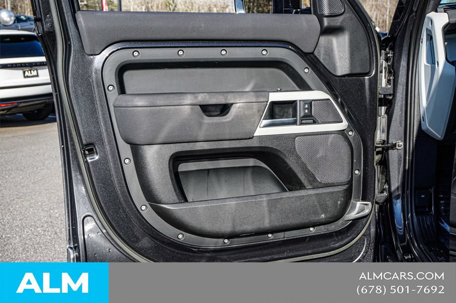 Used 2023 Land Rover Defender 110 X-Dynamic SE AWD/4WD image 49