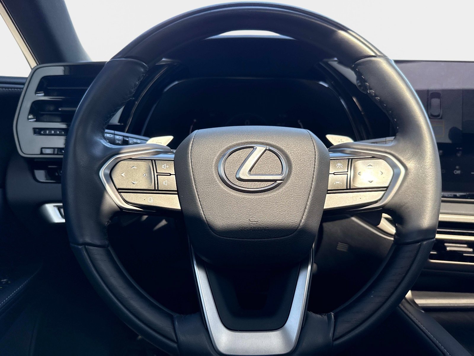 Used 2024 Lexus RX 350 Premium Plus w/ Convenience Package image 27