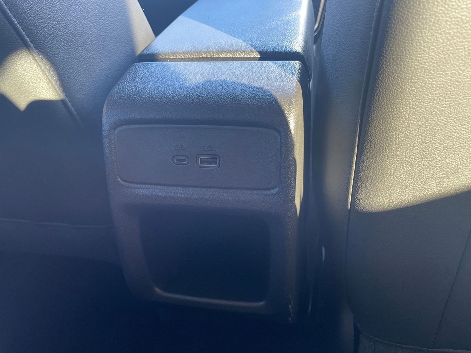 Used 2025 Chevrolet Trax LT image 23