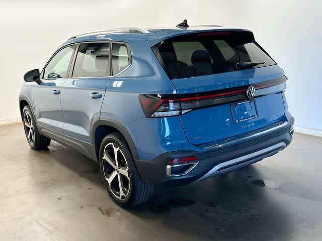 Certified 2025 Volkswagen Taos SEL AWD/4WD image 34