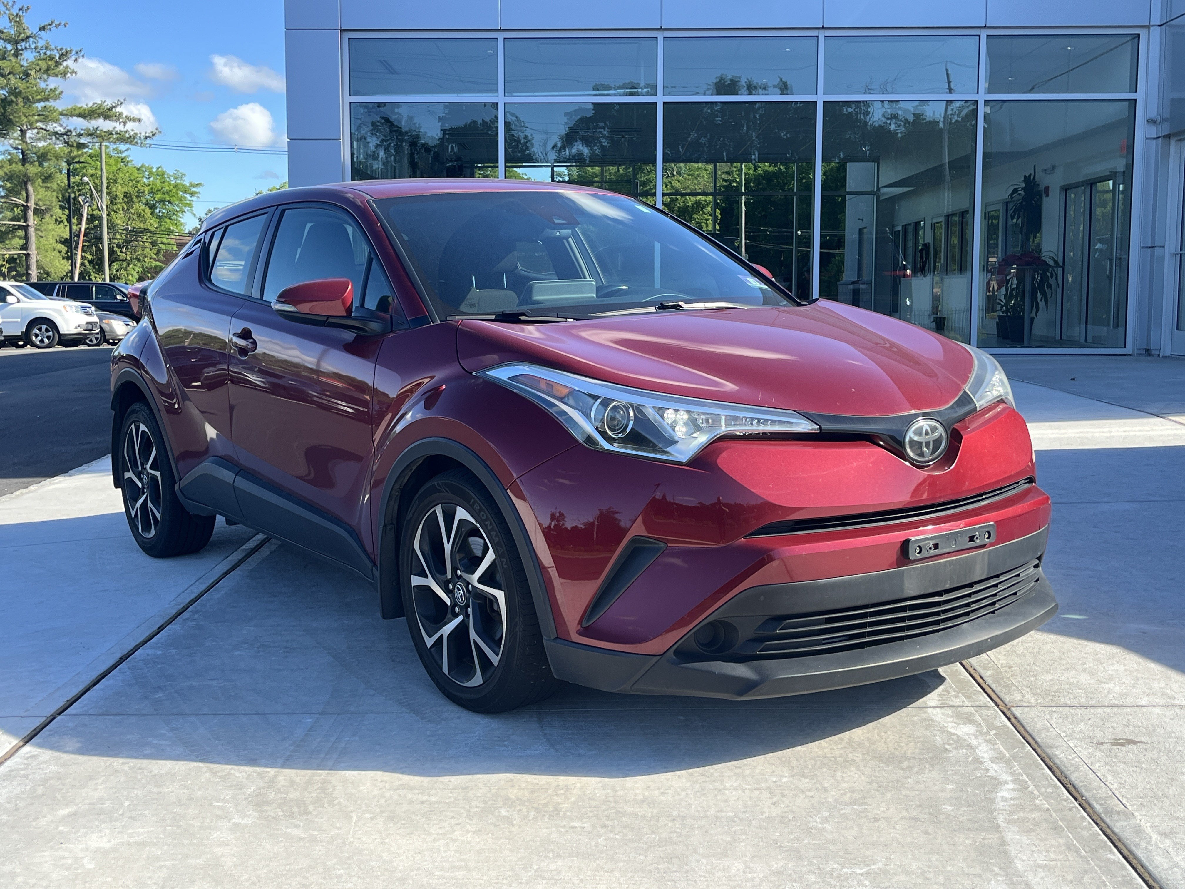 Certified 2019 Toyota C-HR XLE FWD image 2