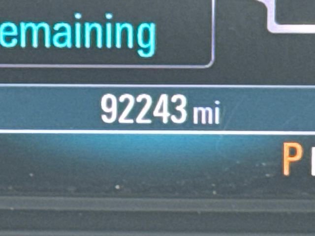 Used 2019 Buick Envision Essence image 38