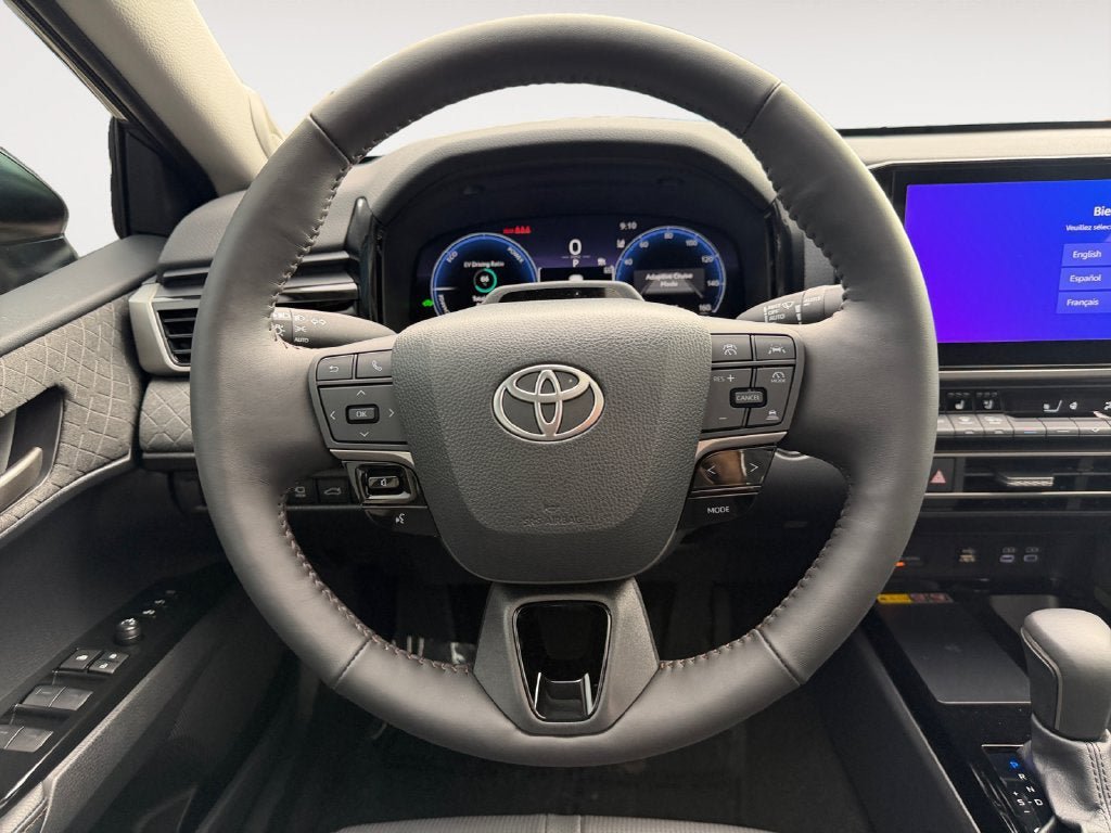Used 2025 Toyota Camry XLE w/ Premium Plus Package AWD/4WD image 13