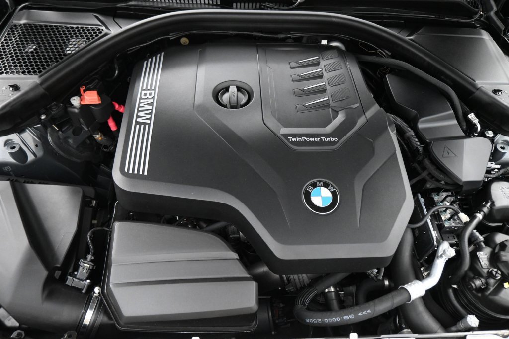 Used 2023 BMW 330i Sedan w/ Driving Assistance Package RWD image 20