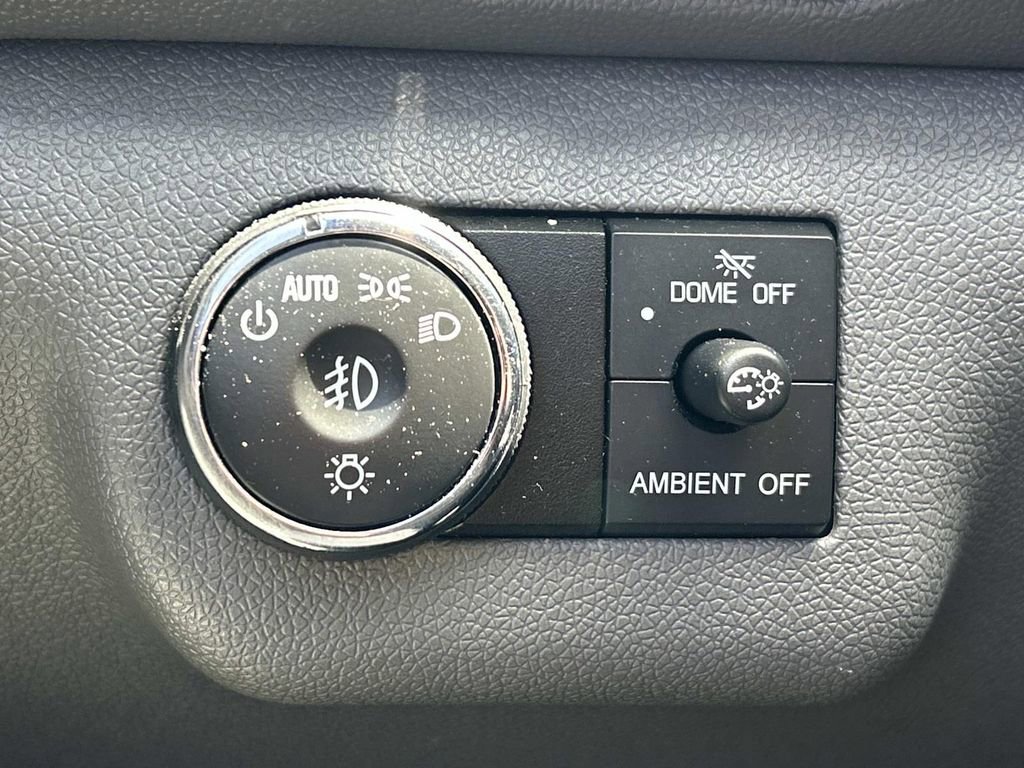 Used 2016 Chevrolet Traverse LTZ w/ LPO, 'HIT The Road' Package AWD/4WD image 32