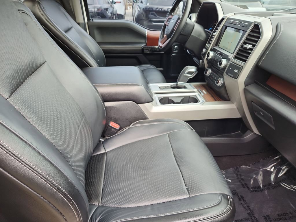 Used 2017 Ford F150 Lariat w/ Equipment Group 502A Luxury image 3