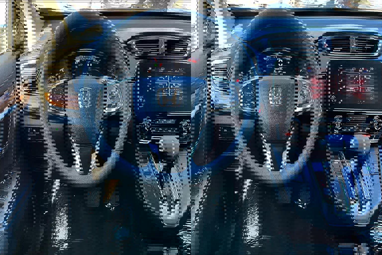 Used 2018 Honda CR-V EX image 4