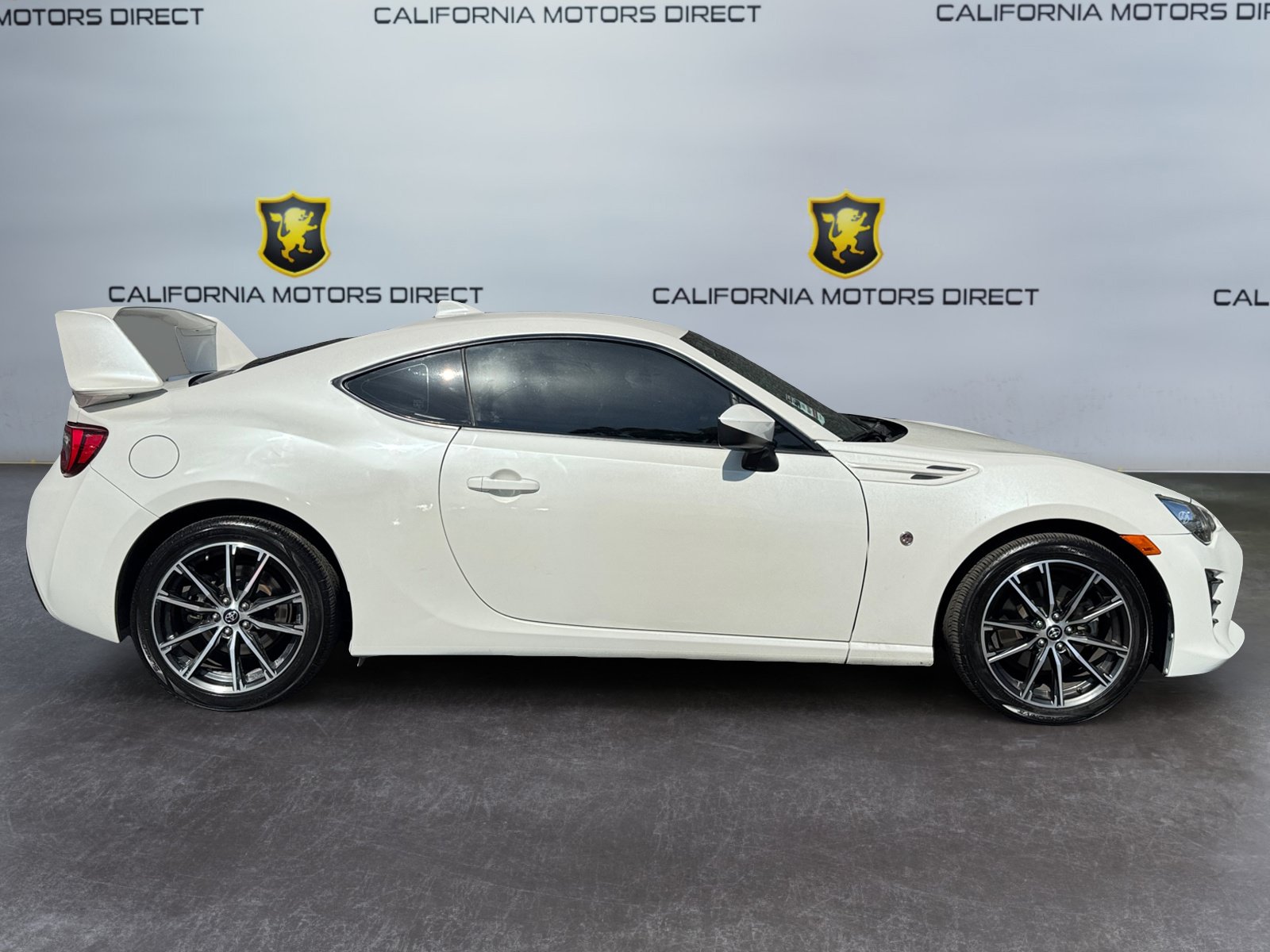 Used 2020 Toyota 86 RWD image 6
