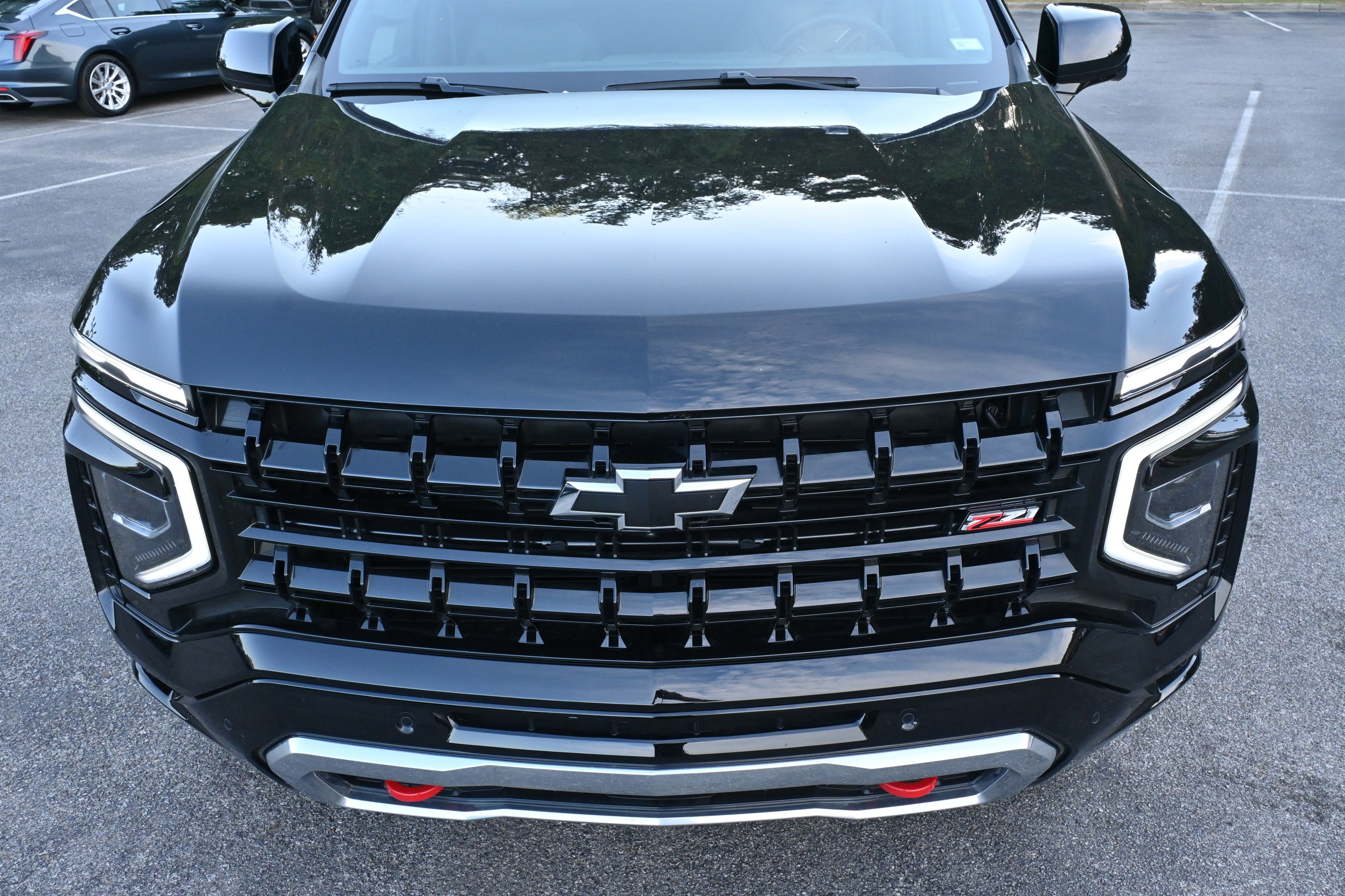 Used 2025 Chevrolet Tahoe Z71 w/ Comfort Package image 12