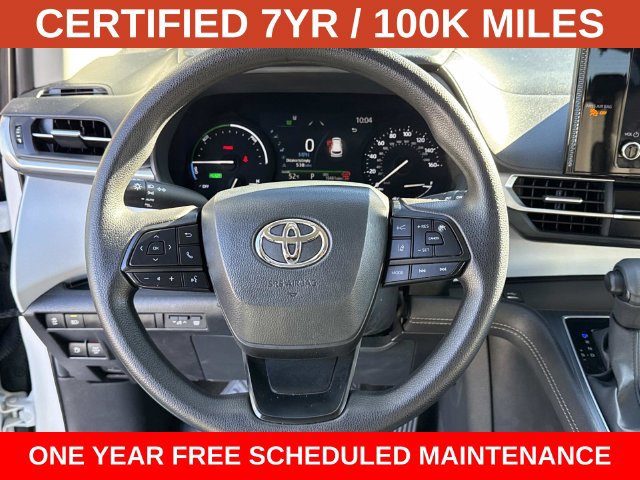 Used 2026 Toyota Sienna LE FWD image 18