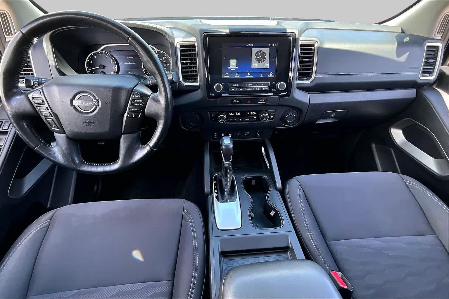 Used 2023 Nissan Frontier SV w/ SV Convenience Package RWD image 14