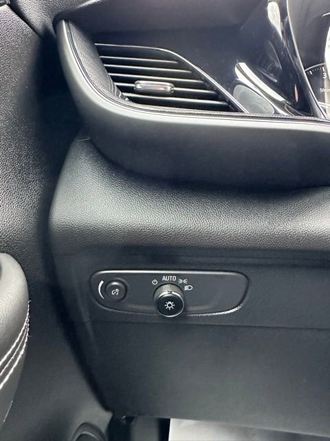 Used 2023 Buick Envision Preferred w/ Sport Touring Package image 49
