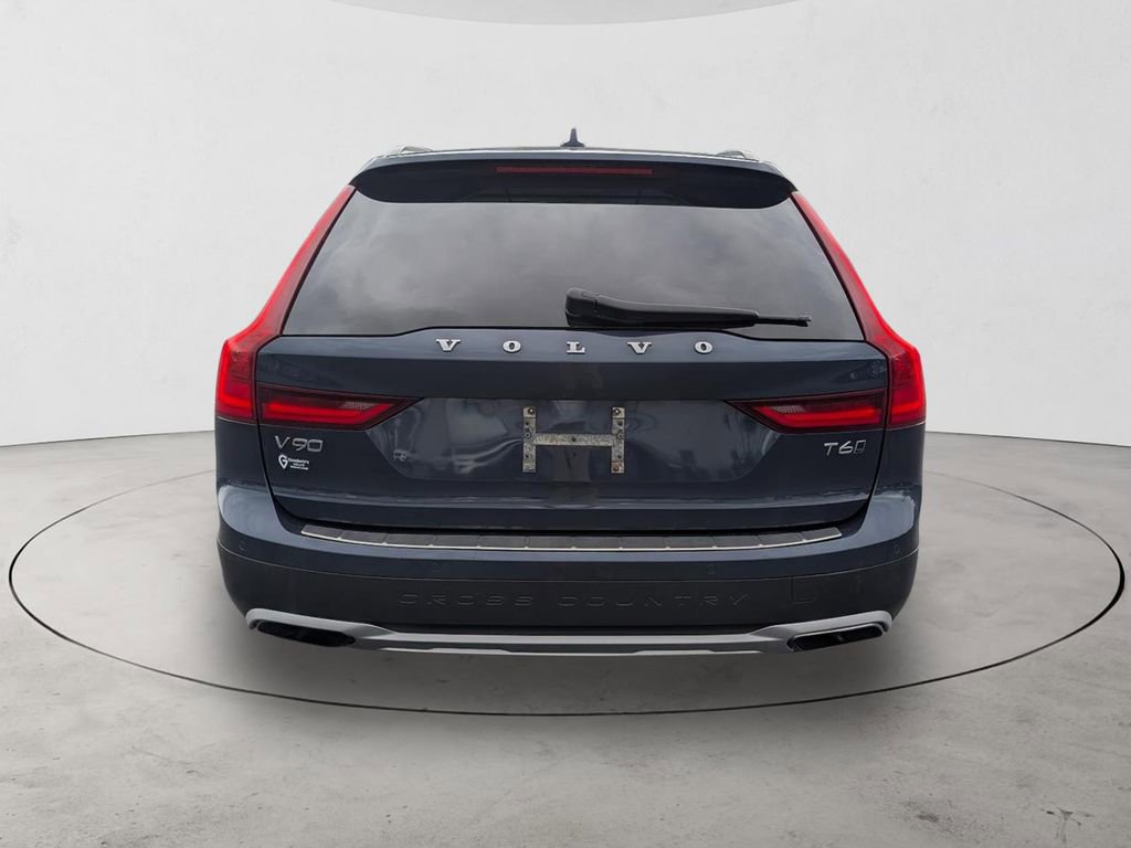 Used 2018 Volvo V90 T6 Cross Country w/ Convenience Package AWD/4WD image 6