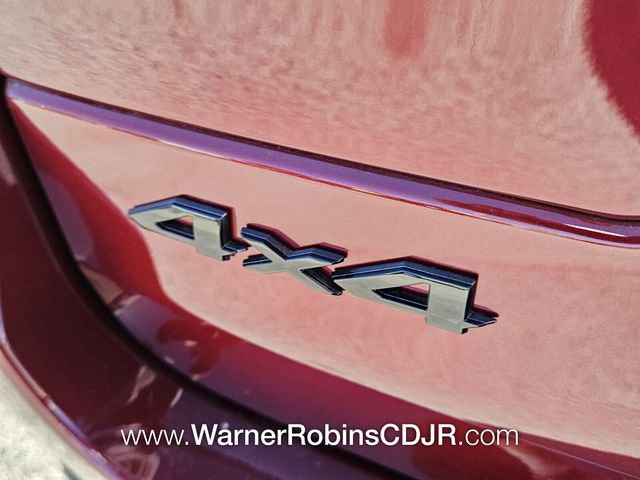 New 2025 Jeep Grand Cherokee Limited w/ Luxury Tech Group II image 11