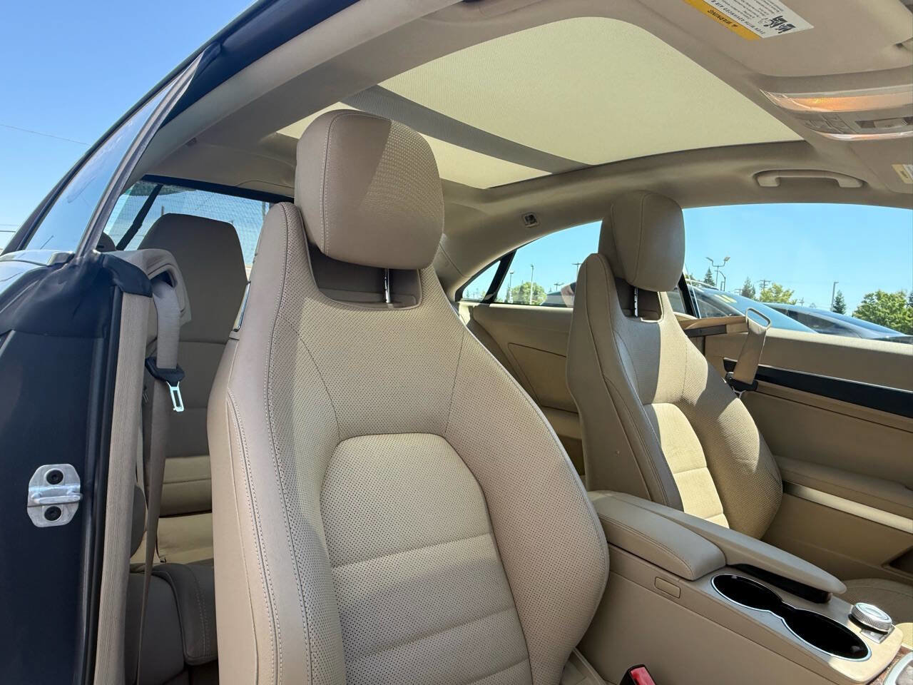 Used 2011 Mercedes-Benz E 350 Coupe image 22