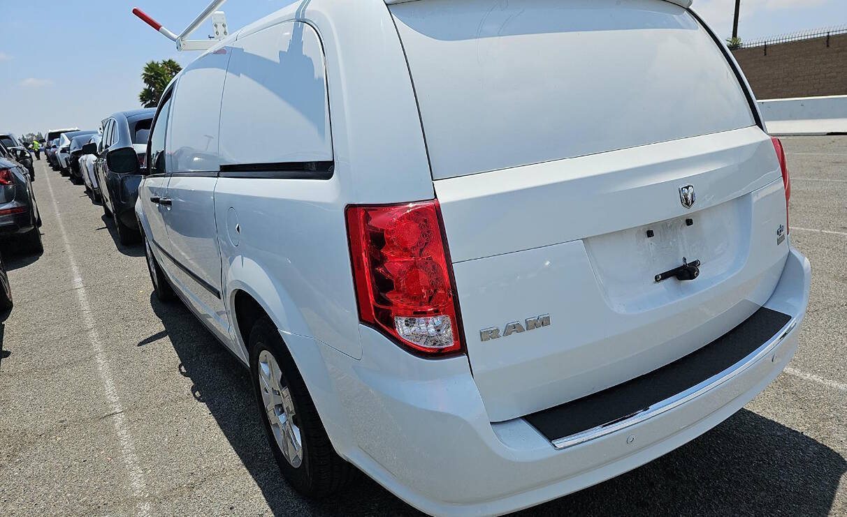 Used 2013 RAM C/V Tradesman FWD image 4