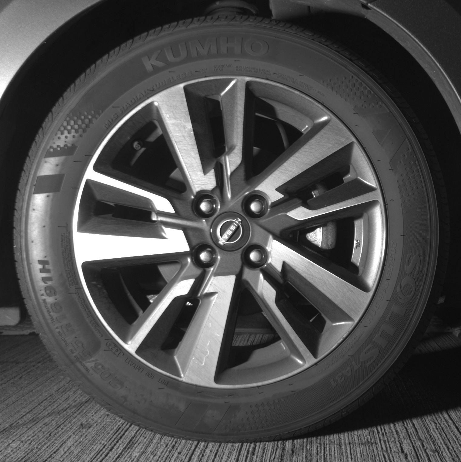 Used 2025 Nissan Versa SV image 13