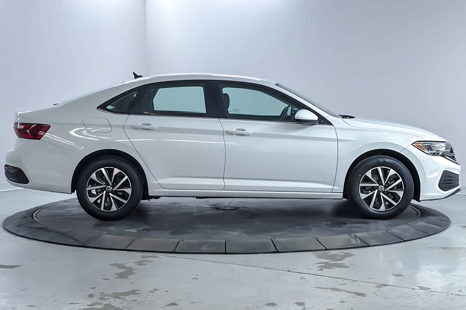 Used 2023 Volkswagen Jetta S FWD image 8