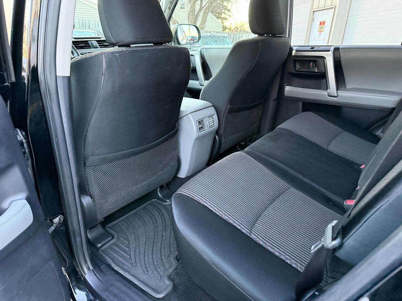 Used 2011 Toyota 4Runner SR5 w/ Convenience Pkg image 25