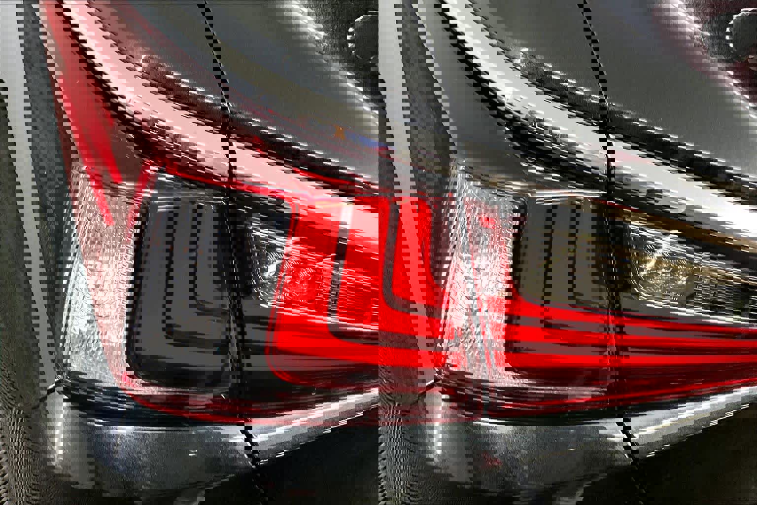 Used 2023 Lexus ES 350 w/ Premium Package image 27