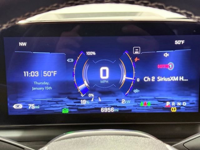 Used 2025 Chevrolet Silverado EV LT image 33