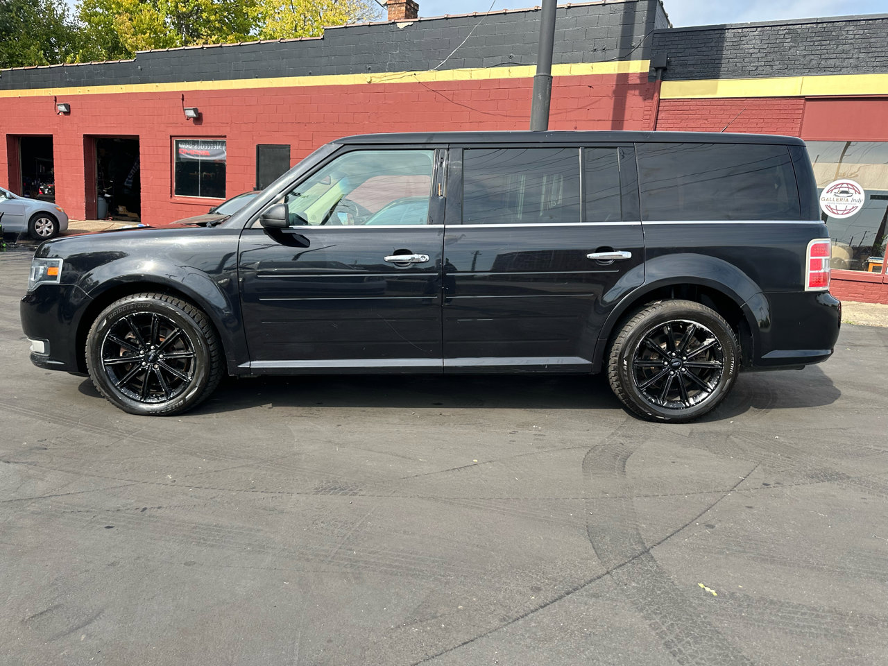 Used 2019 Ford Flex Limited image 2