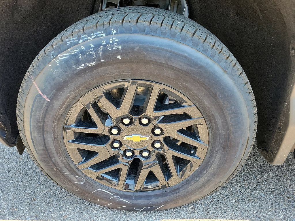 New 2025 Chevrolet Silverado EV W/T AWD/4WD image 17