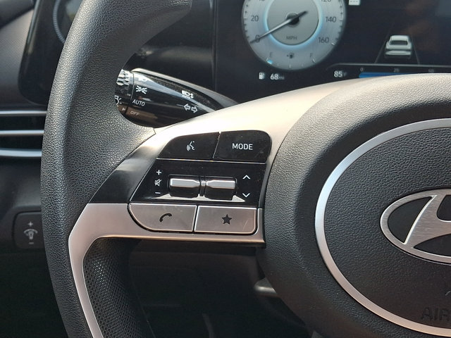 Certified 2024 Hyundai Elantra SEL FWD image 22
