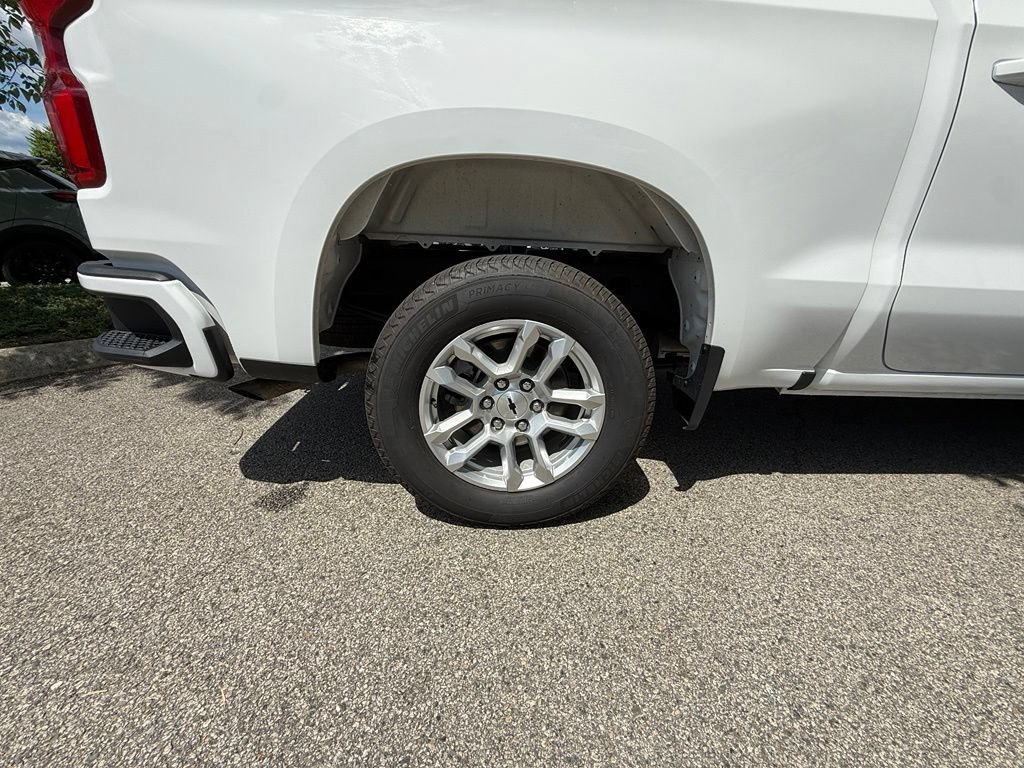 Used 2026 Chevrolet Silverado 1500 RST AWD/4WD image 35