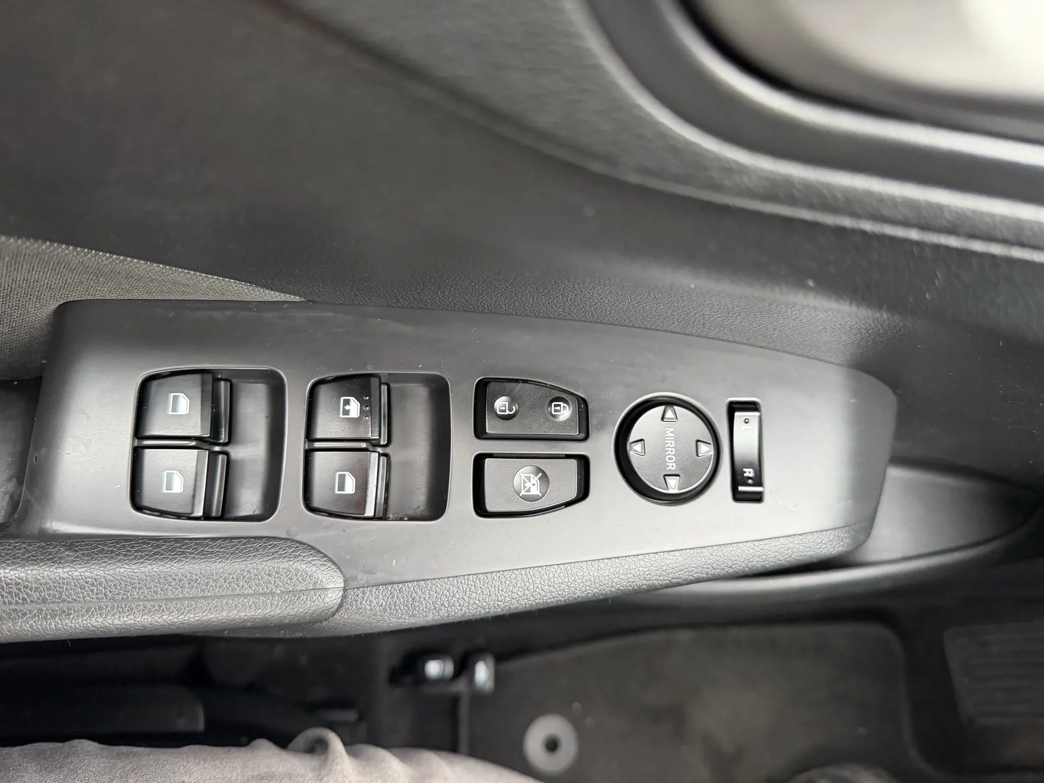 Used 2020 Hyundai Accent SE FWD image 24