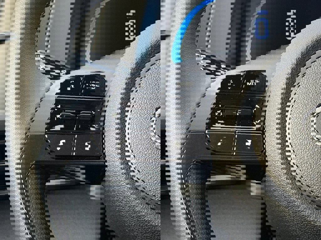 New 2026 Hyundai Elantra Sport w/ Cargo Package image 18